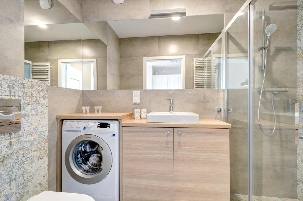 Dom & House - Apartments Old Town Tartaczna Гданск Екстериор снимка