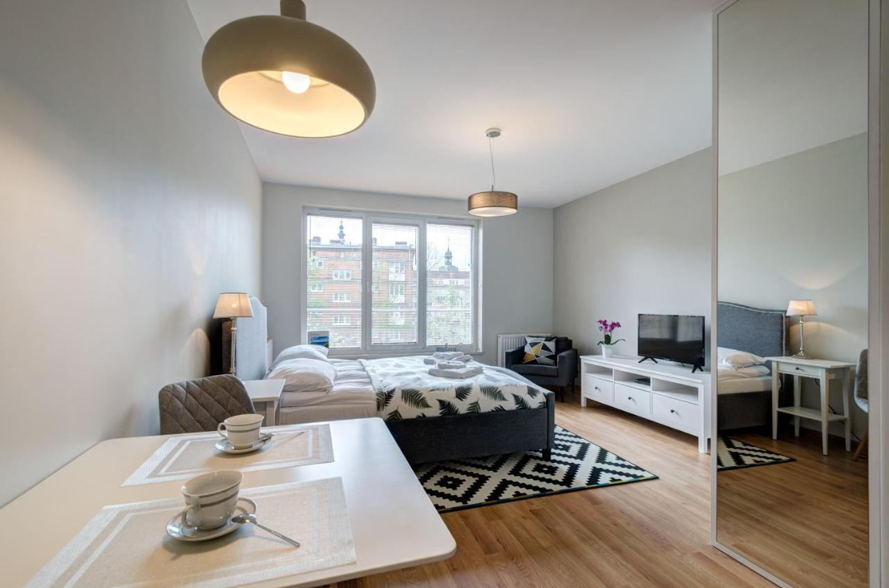 Dom & House - Apartments Old Town Tartaczna Гданск Екстериор снимка